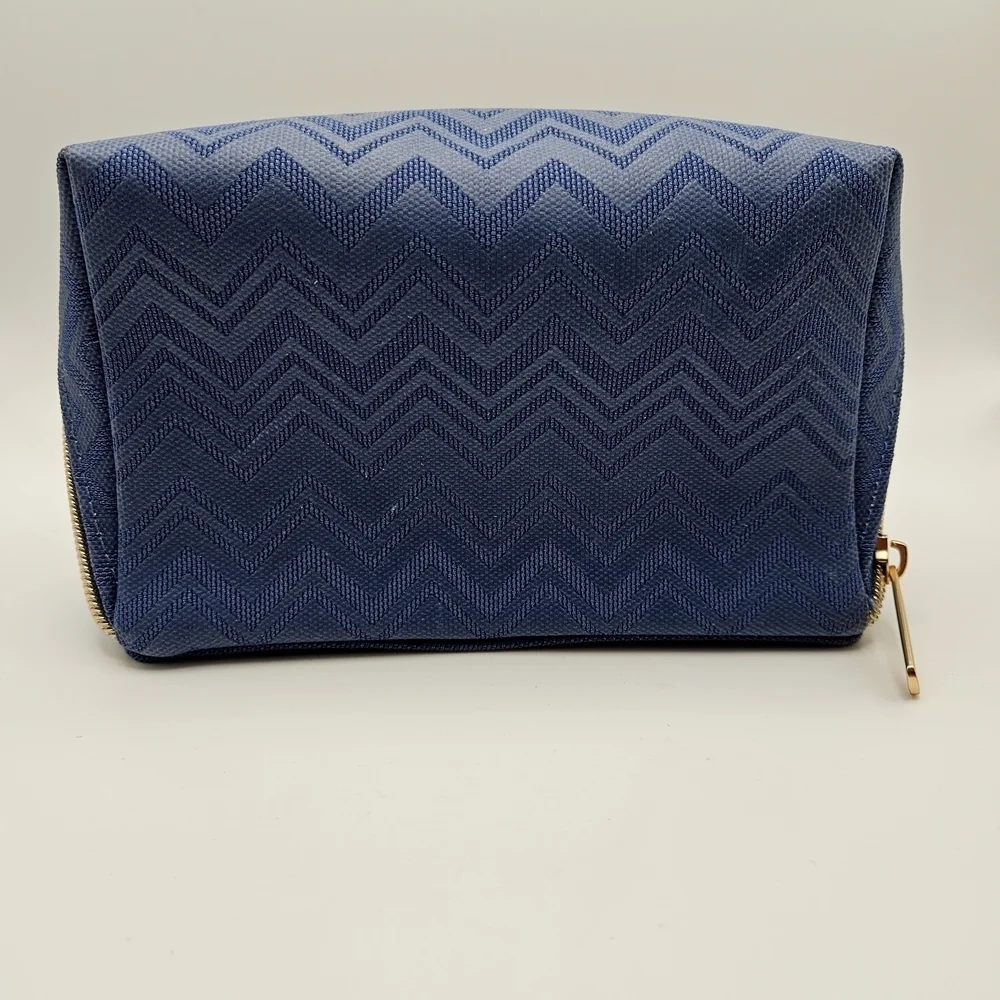 NEW Missoni Delta Luxury Blue Chevron Gold Logo Travel Cosmetic Case Bag